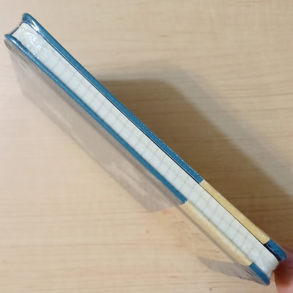 The Legend of Korra Hardcover Journal Diary Notebook Memos Book - Picture 9 of 12